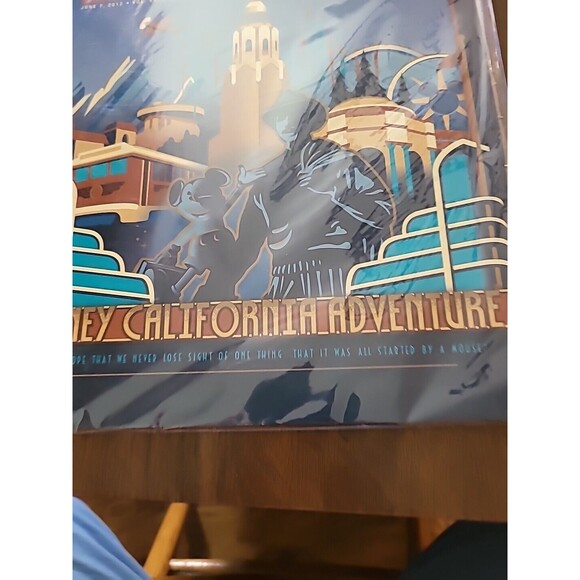 BRAND NEW!! DISNEYLAND LANE JUNE 7 2012 VOL 44 ISSUE 11 BACK ISSUE CALIFORNIA - Picture 7 of 15